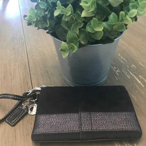 Signature Coach Wristlet - Picture 2 of 7